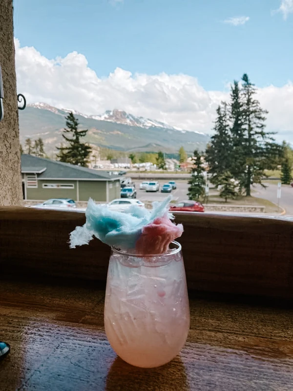 15 BEST Things To Do In Jasper [2022 Guide!]